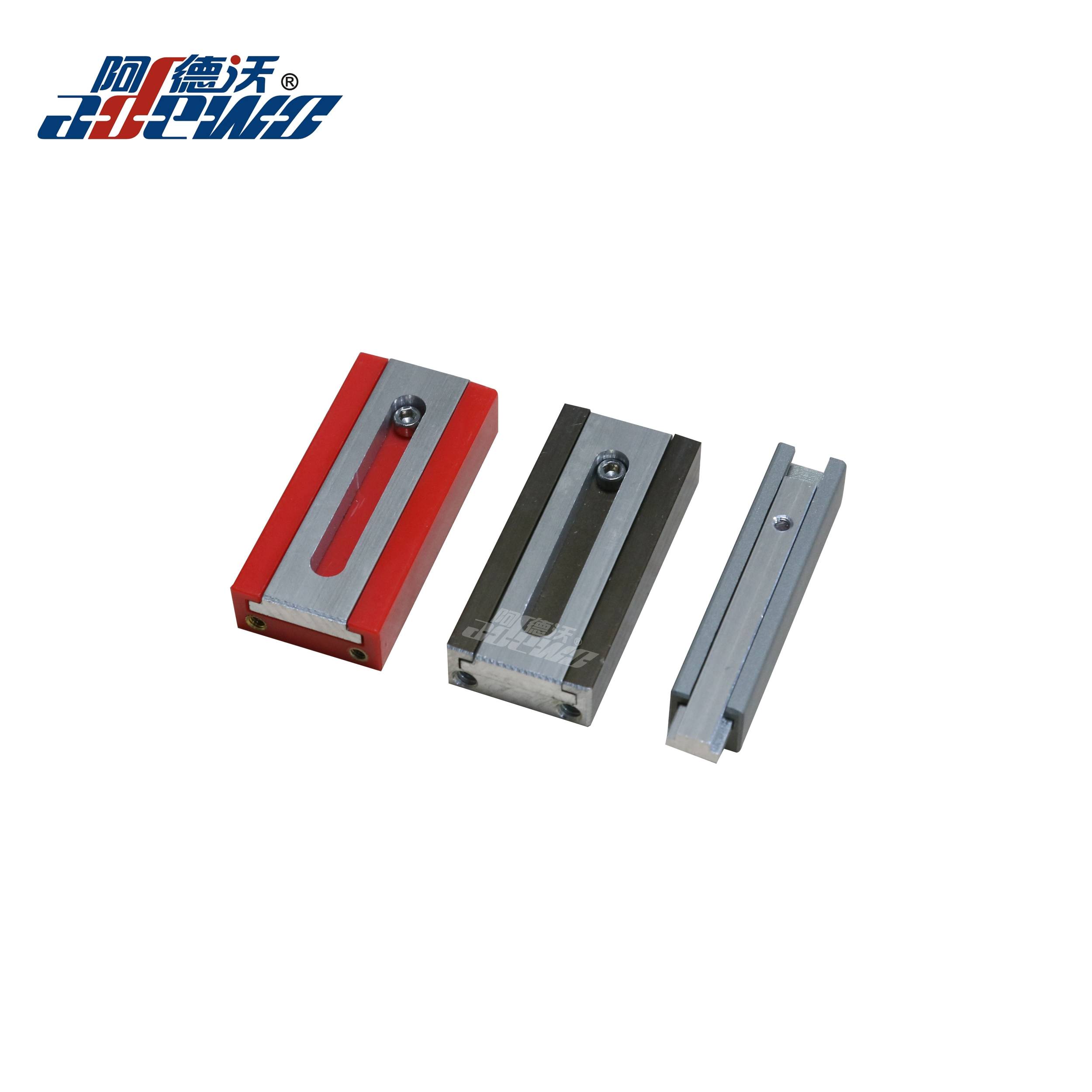 ما الذي يجعل ملحقات التجريد ضرورية لعمل قطع القوالب بشكل أسرع وأكثر نظافة؟